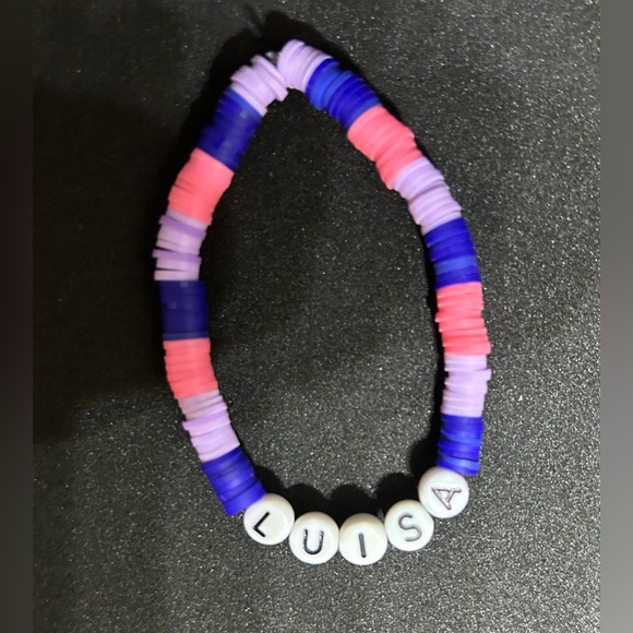 Luisa (Encanto) Heishi Bracelet - Picture 5 of 8